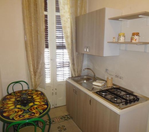 Agli Antichi Quartieri Apartments