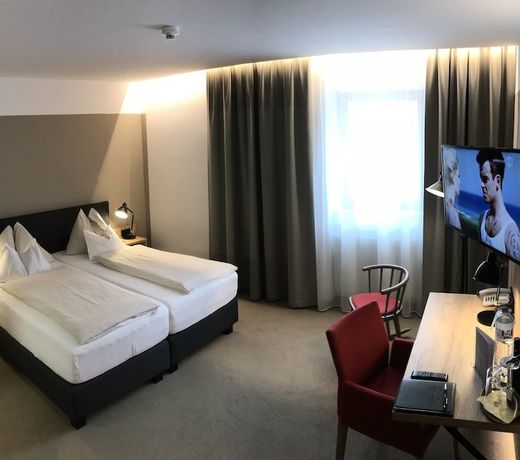 Hotel Maxlhaid