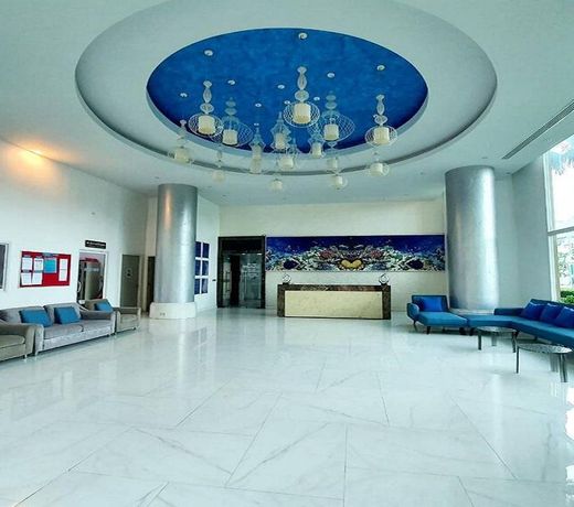 Atlantis Condo by Sompong
