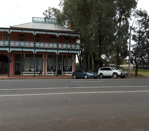 Bourke Apartments