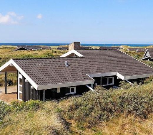 Three-Bedroom Holiday home in HjÃ¸rring 1