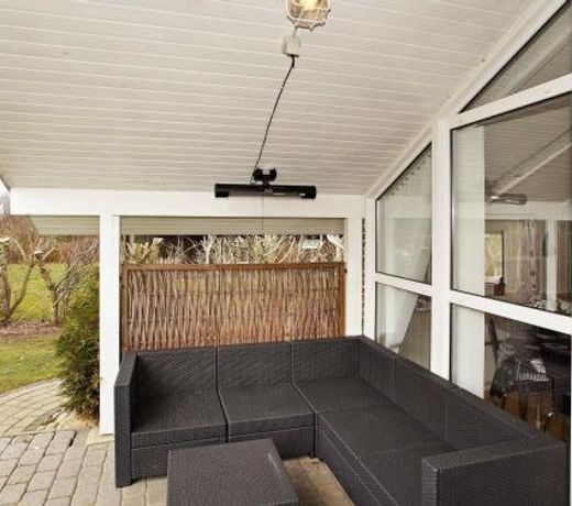 8 person holiday home in Hemmet