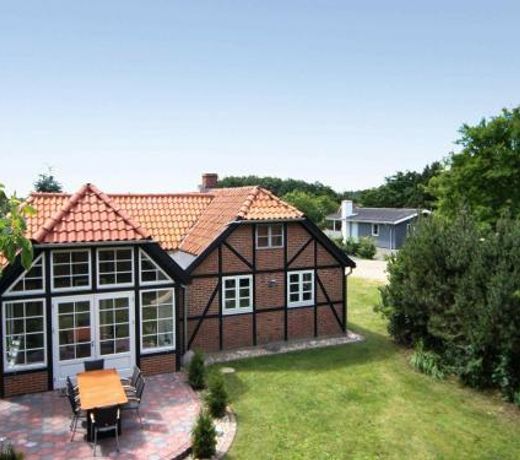 Four-Bedroom Holiday home in Hemmet 15