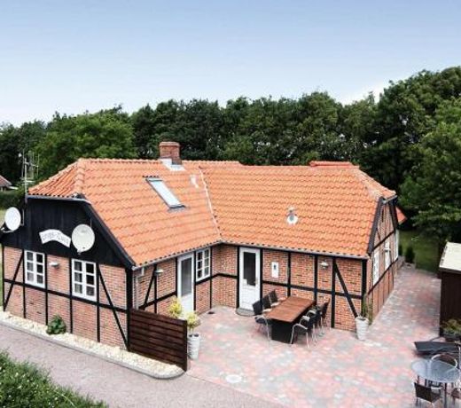 Four-Bedroom Holiday home in Hemmet 15