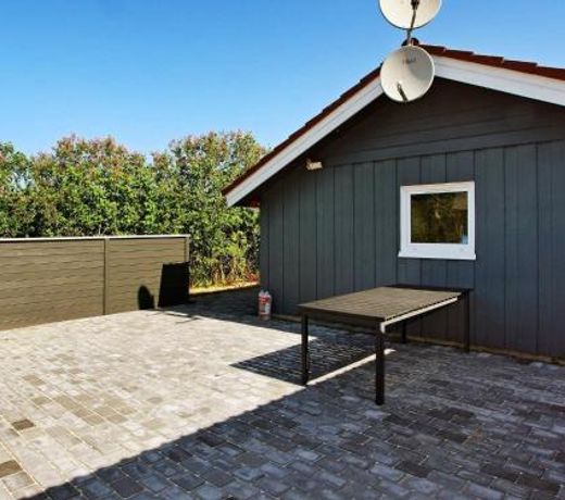 6 person holiday home in Hemmet