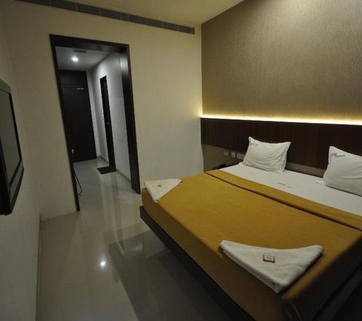 Vijey Hotels - Trichy Central