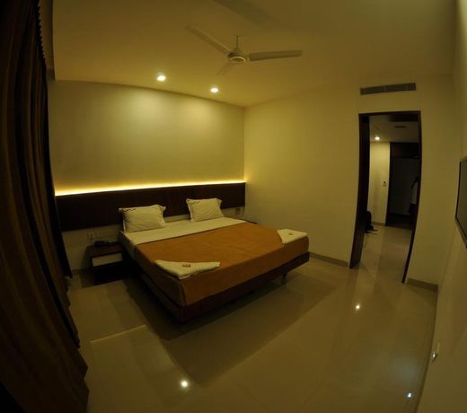 Vijey Hotels - Trichy Central