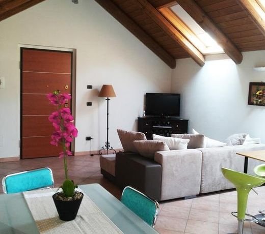 Neive Borgo