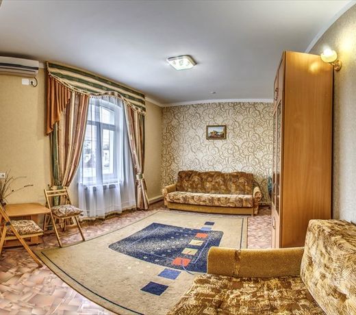 Kryim Hotel