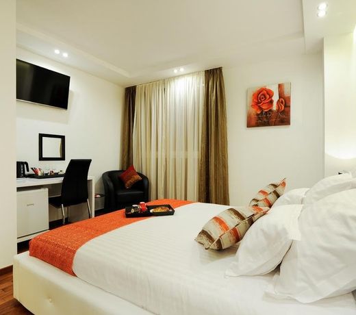 Main Street Studio and Rooms