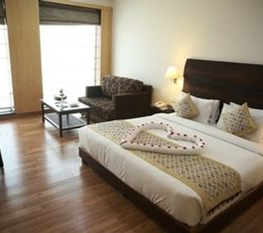 Ramada by Wyndham Varanasi Katesar