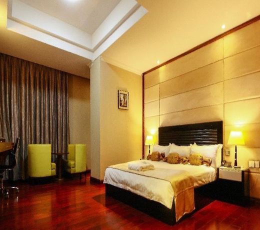 Golden Tulip Essential Lagos Airport Hotel