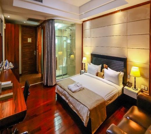 Golden Tulip Essential Lagos Airport Hotel