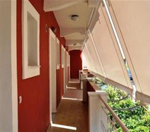 Koskinas Apartments