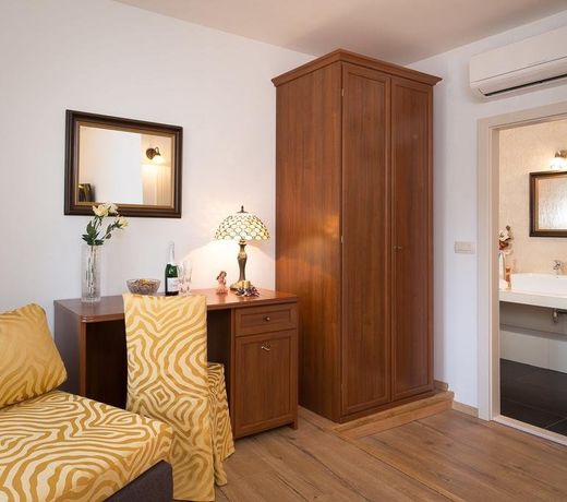 Romantic Luxury rooms