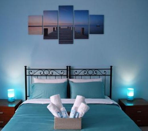 B&B Dream House