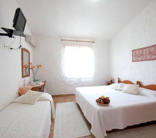 Hotel S'obreschida