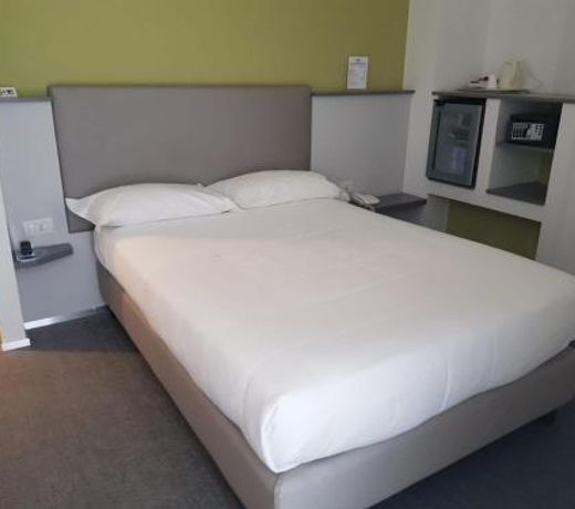 Executive Inn Boutique Hotel