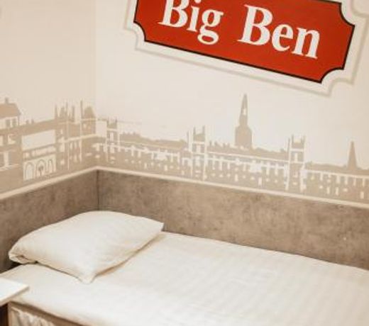 Traveler's Mini-Hotel
