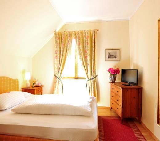 Renaissancehotel Raffelsberger Hof B&B