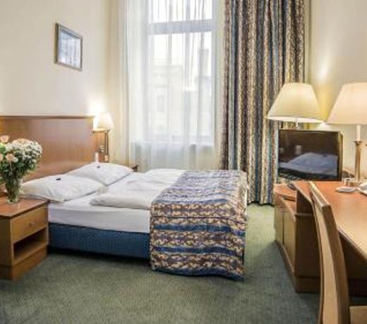Hotel Sofia by The Railway Station Wroclaw