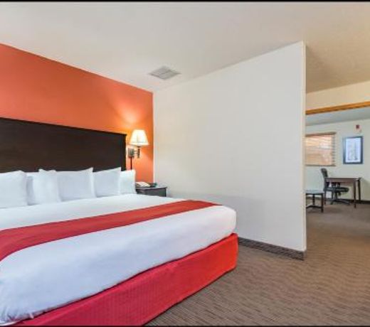 AmericInn by Wyndham Ames