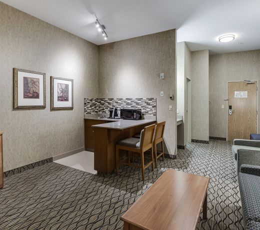Holiday Inn Express Hotel & Suites Saskatoon, an IHG Hotel