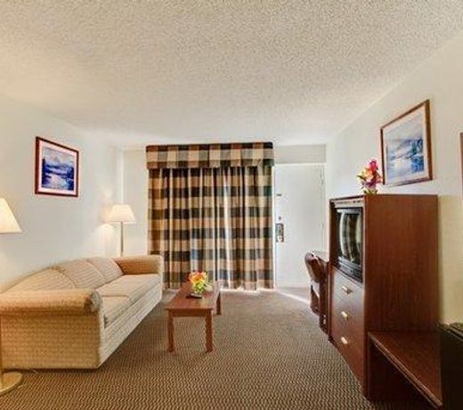 Motel 6-Butte, MT - Historic City Center