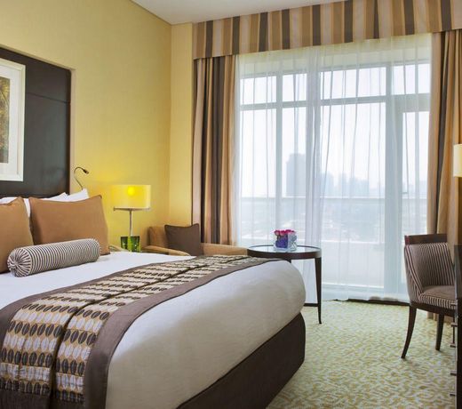 TIME Oak Hotel & Suites