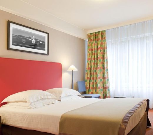 New Hotel Charlemagne