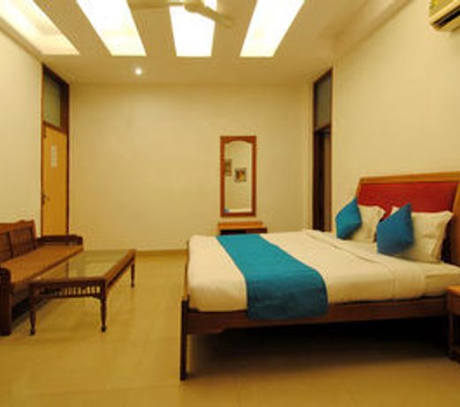 Zo Rooms CR Park