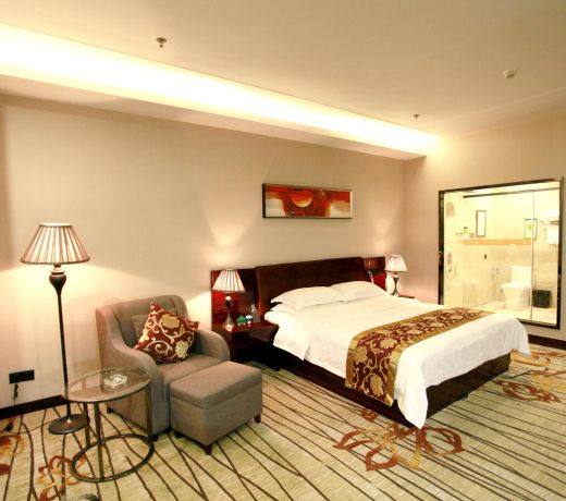 Liang Fan Holiday Inn
