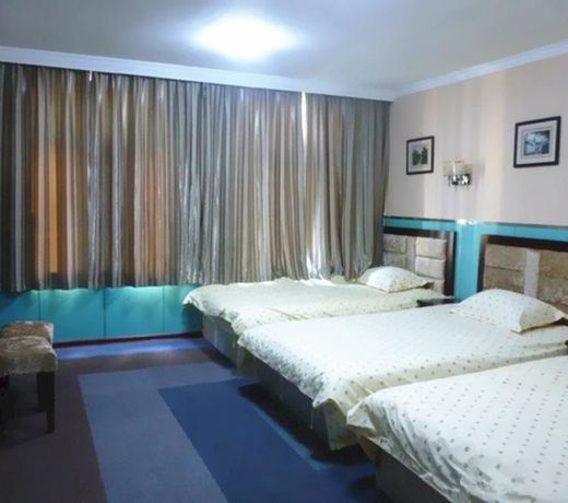 Suzhou V8 Fashion Guesthouse