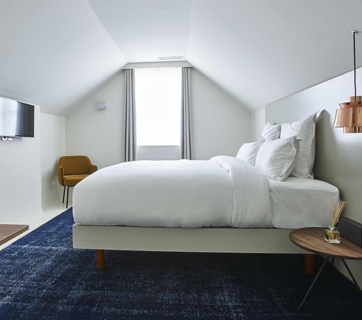 9Hotel Sablon