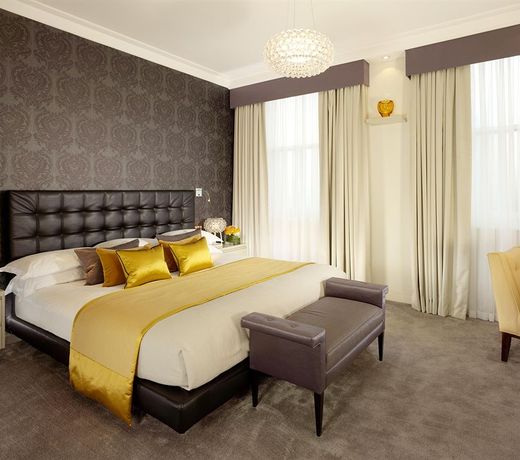 Taj 51 Buckingham Gate Suites and Residences