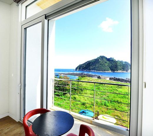 EAN Pension & Cafe