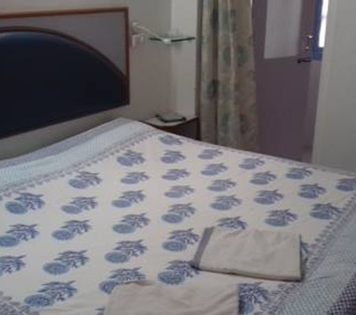 Arun Hotel