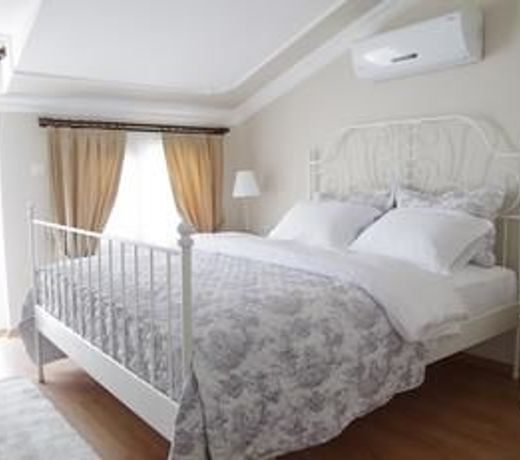 Urla Zeytin Hotel