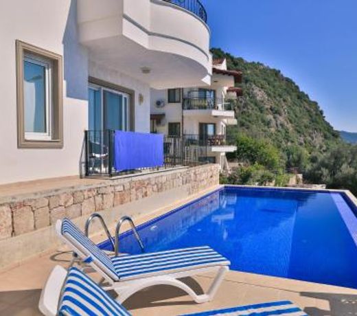 Braeside Apartment