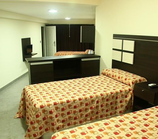 Apart Tres Hotel