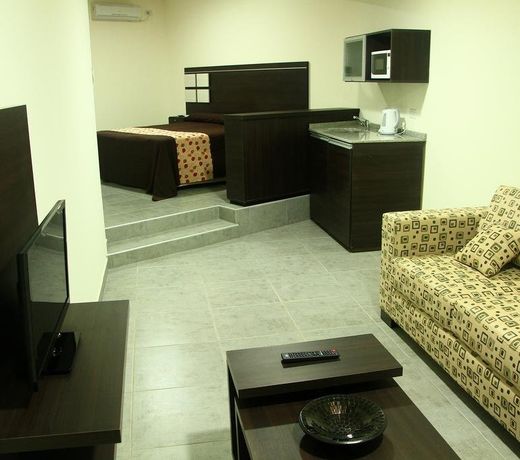 Apart Tres Hotel
