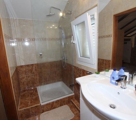 Guest House Mafi