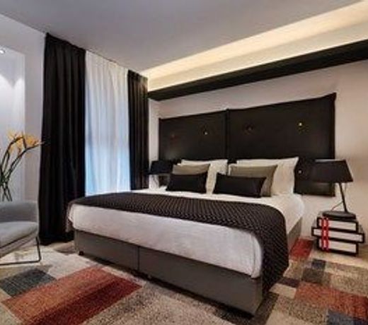 21st Floor Hotel