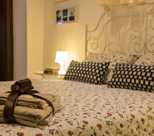 Piazza Roma Rooms
