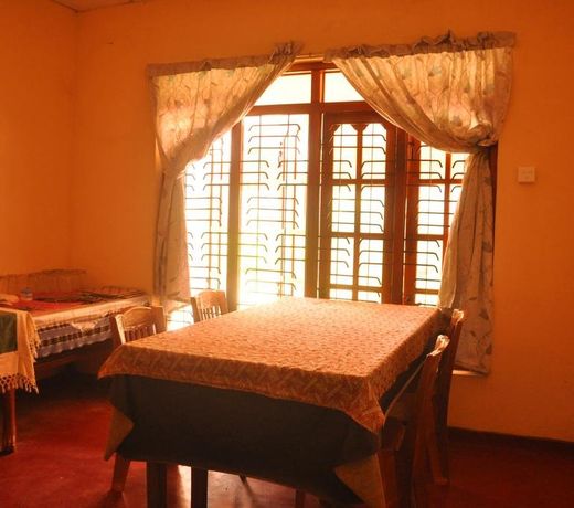 Lal Home Stay
