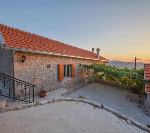 Mediteraneo Villa