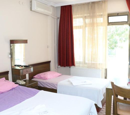 Otel La Mer Akcay