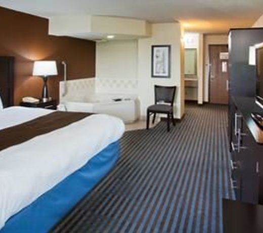 AmericInn by Wyndham Lincoln North