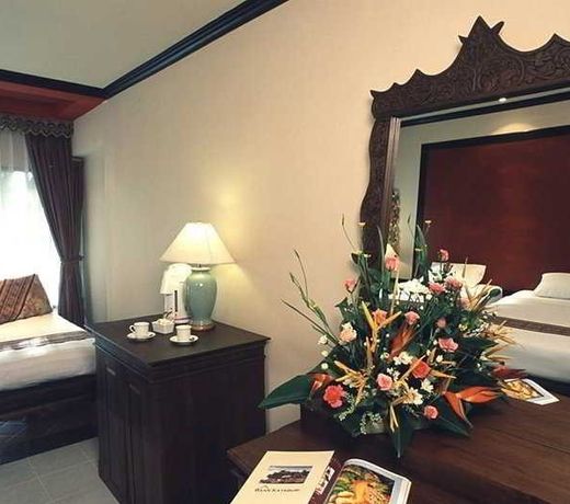 Zoom Hotel