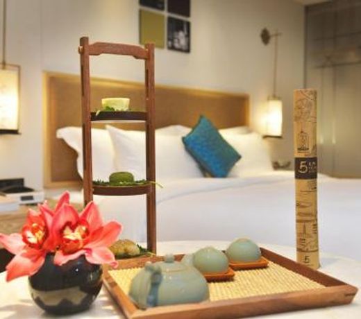 LN Hotel Five